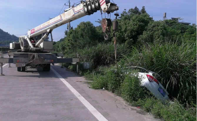恭城重载吊车救援